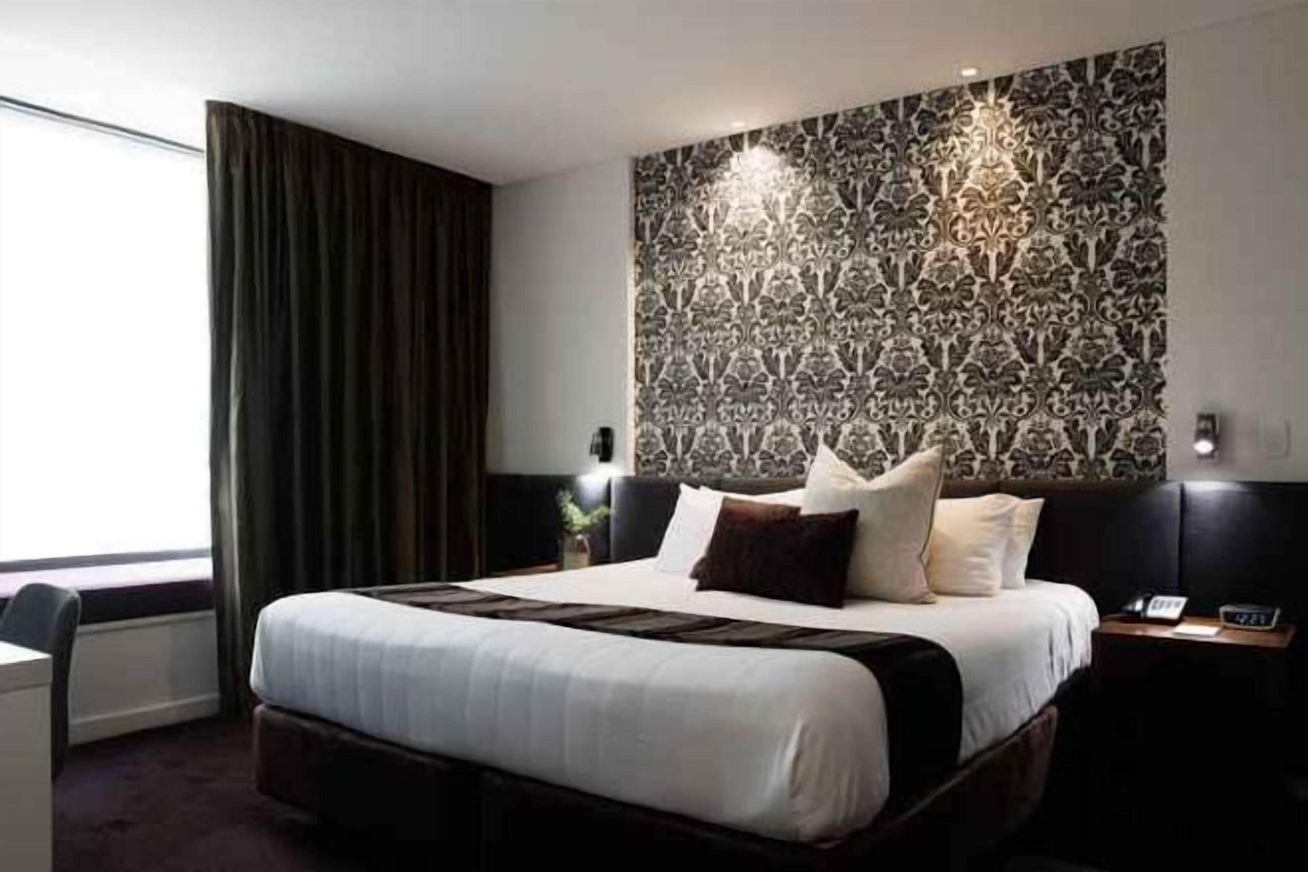 Premium bedding, in-room safe, desk, blackout curtains