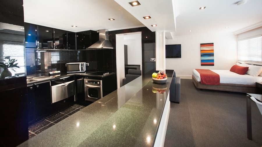 Ramada Hotel & Suites Sydney Cabramatta