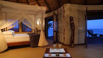 Family Villa, Beachfront