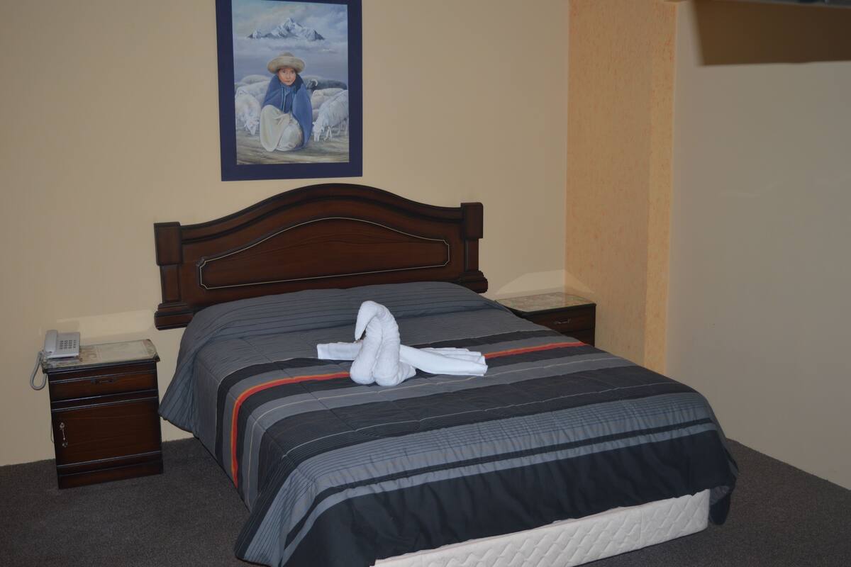 Minibar, in-room safe, soundproofing, rollaway beds (surcharge)