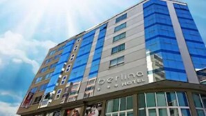 Front of property - Hotel Berlina (La Paz)