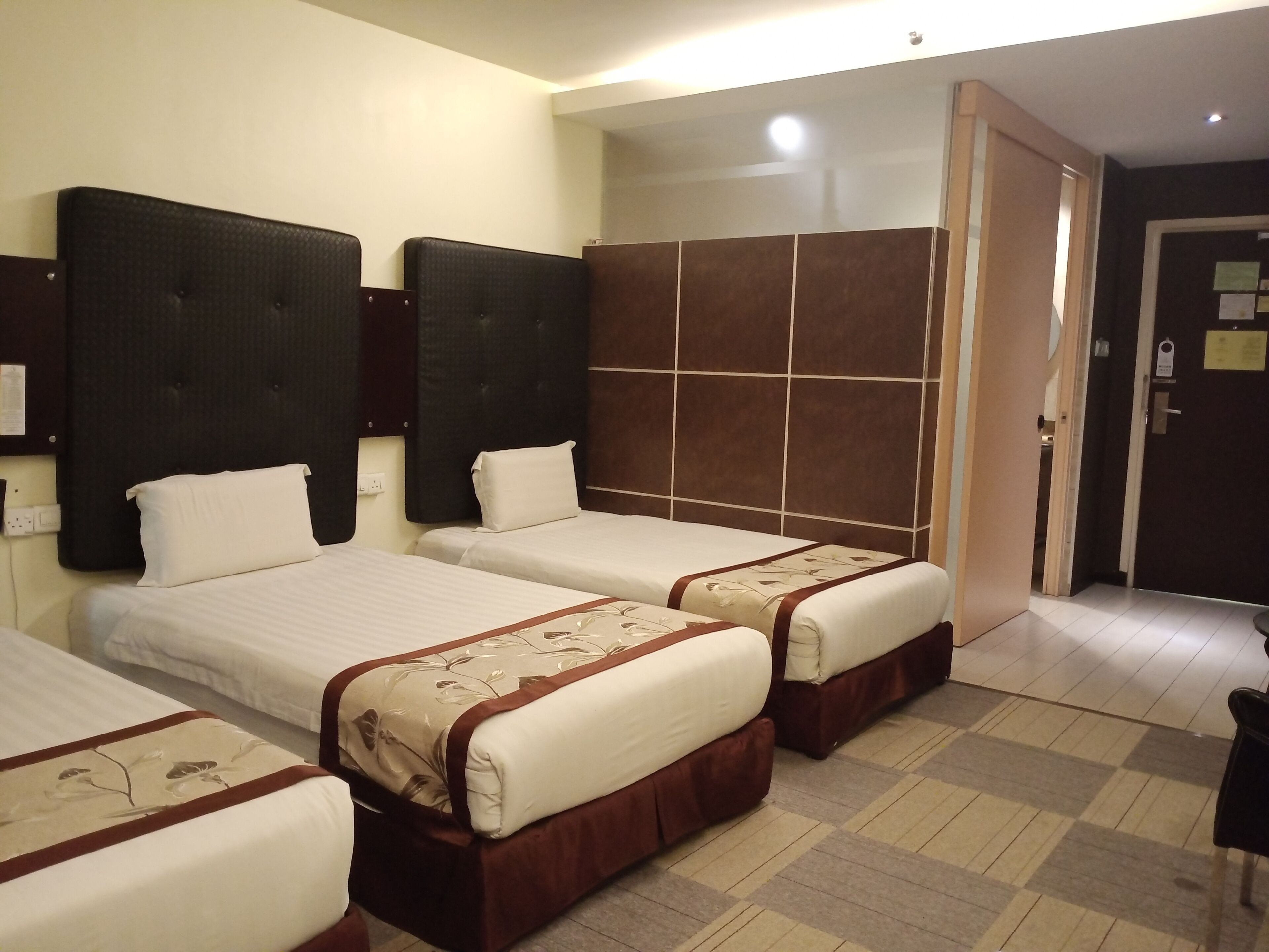Chambre Triple Familiale