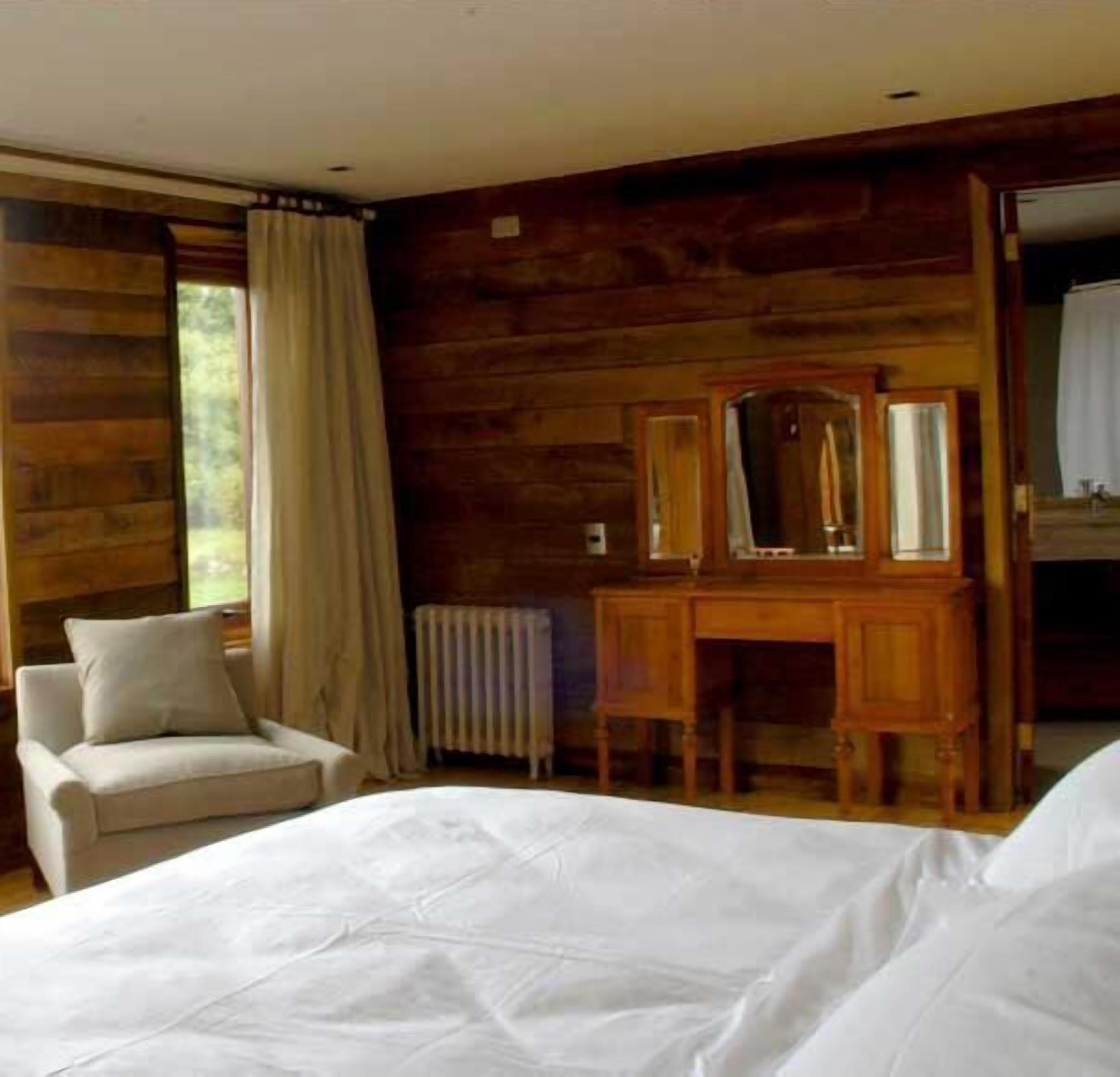 premium room | 4 bedrooms, egyptian cotton sheets, premium bedding, pillow-top beds