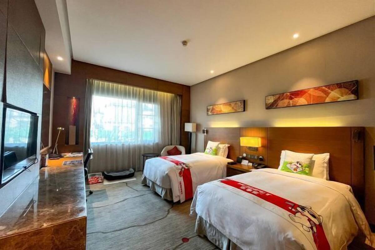 Coffres-forts dans les chambres, bureau