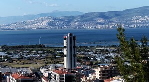 Exterior - Ramada Encore by Wyndham Izmir (Izmir)