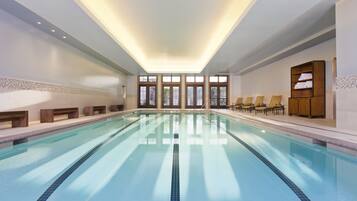 Indoor pool, seasonal outdoor pool, free pool cabanas, pool umbrellas