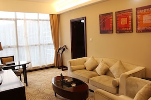 Minibar, in-room safe, desk, blackout drapes