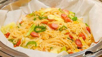 Tägliches Frühstücksbuffet (1500 JPY pro Person)