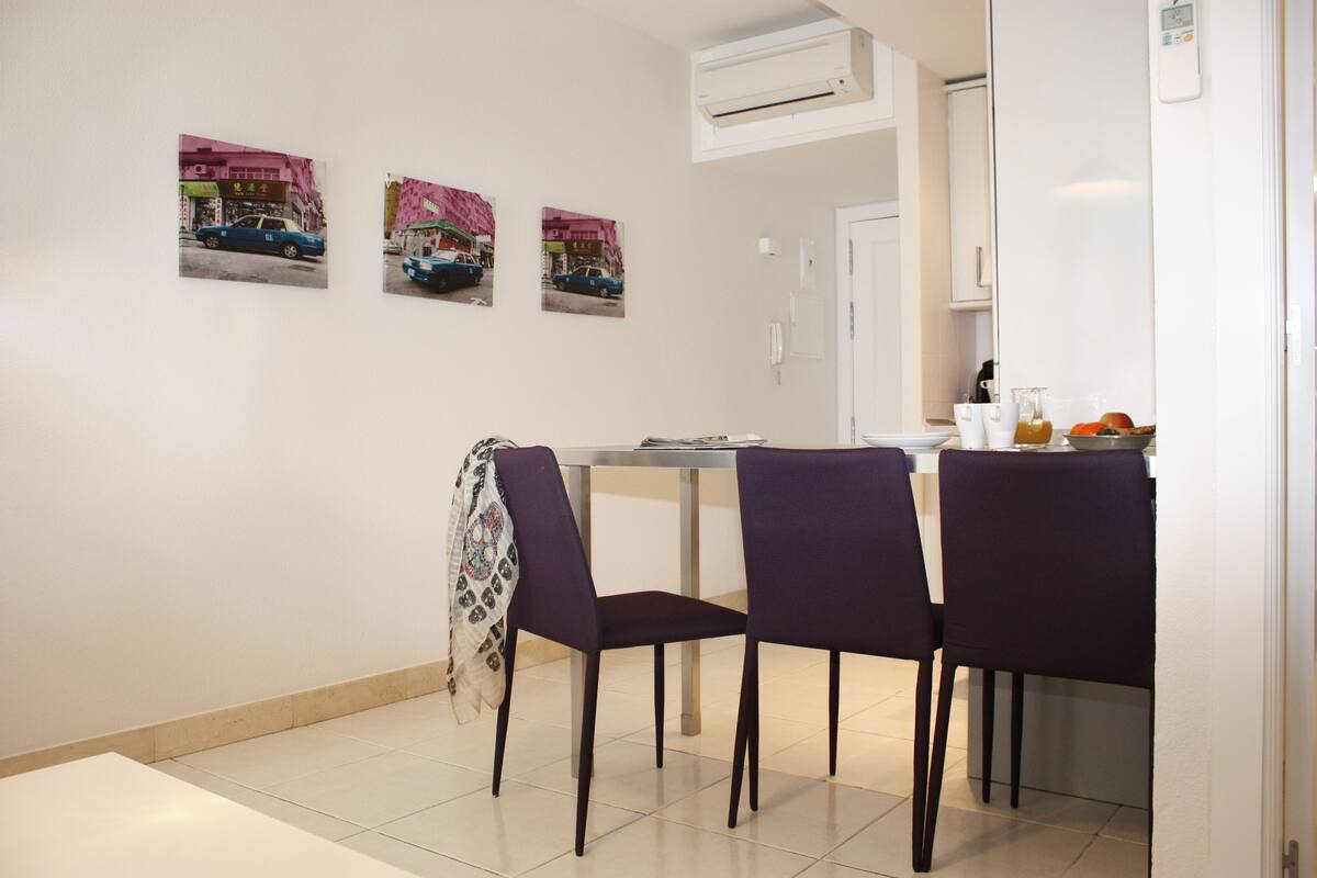 Standard Studio | In-room dining