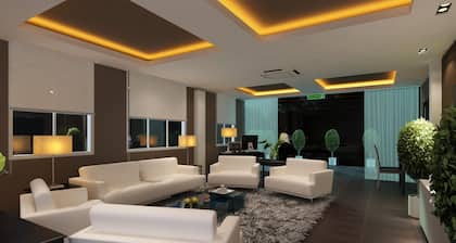 Hallmark Crown Hotel