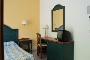 Desk, free WiFi, bed sheets