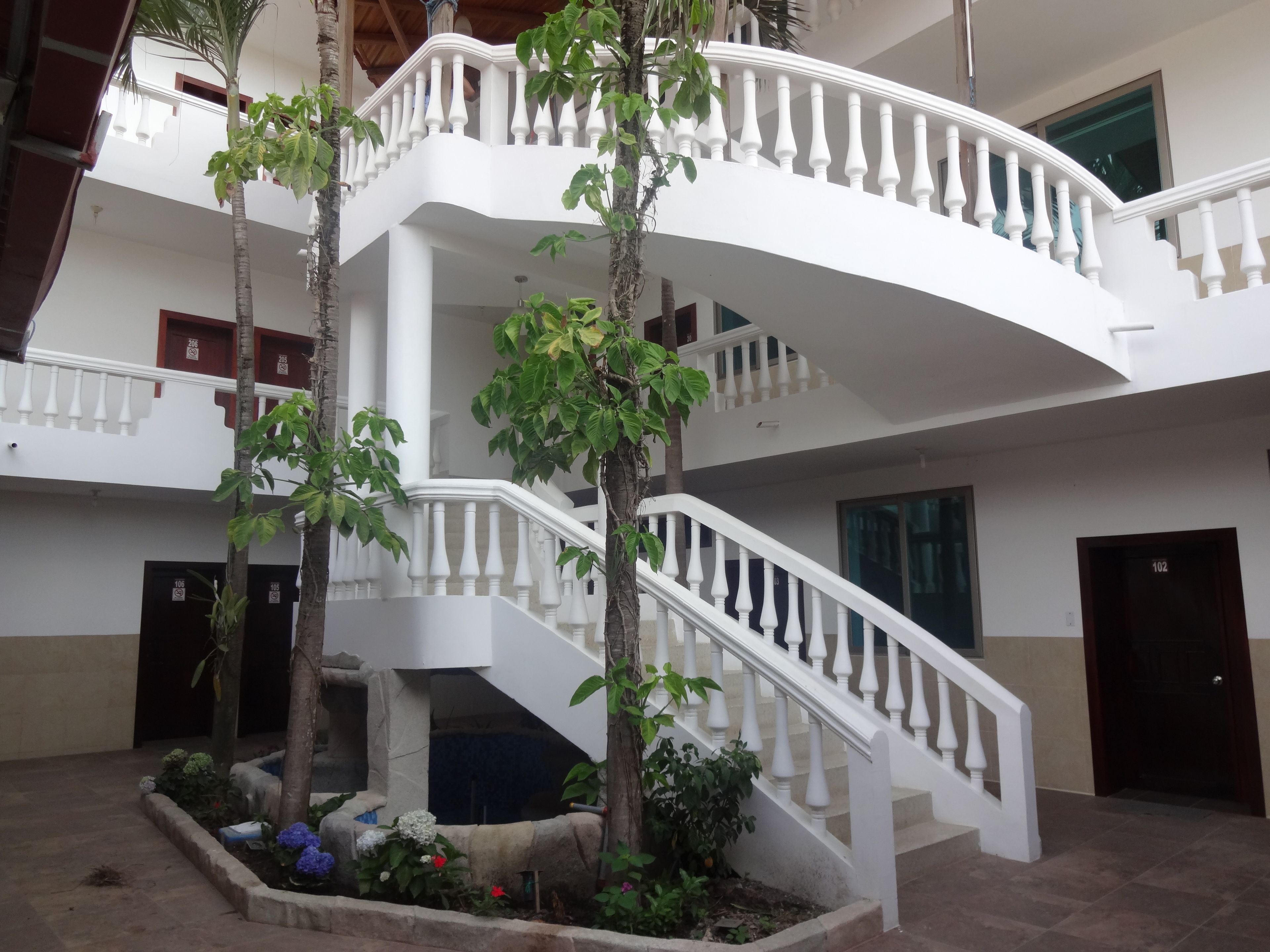 in-room safe, blackout curtains, cots/infant beds, rollaway beds