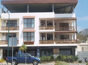 Bahagian luar