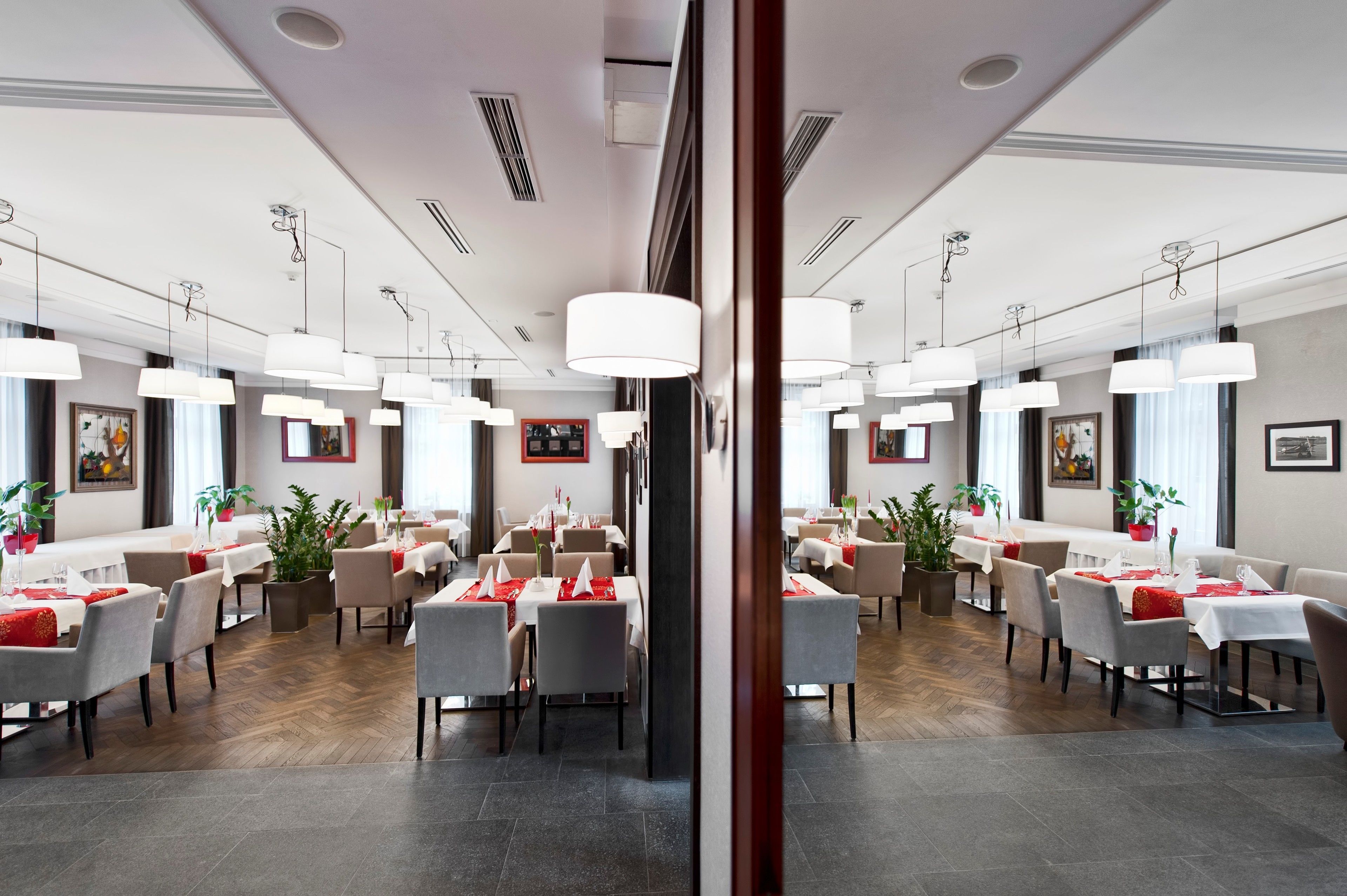 breakfast, lunch, dinner served; al fresco dining