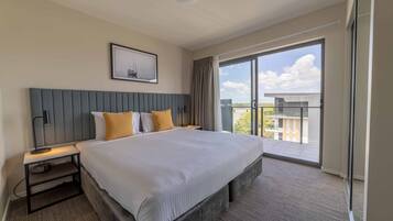 Minibar, in-room safe, desk, blackout drapes