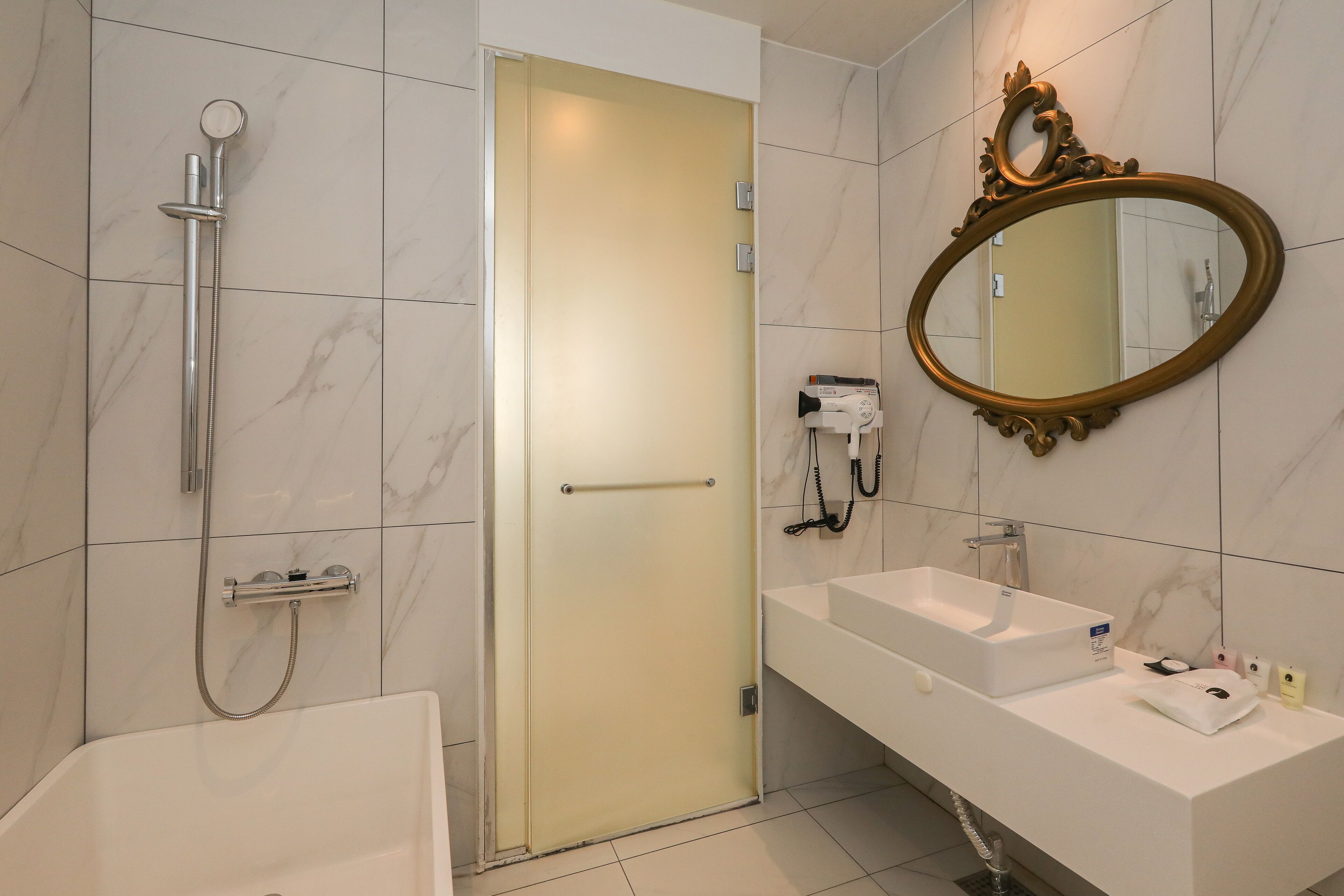 Photo - Hotel The Designers Hongdae