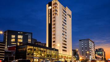 Front of property - evening/night