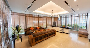 1 habitación, minibar, caja de seguridad en la habitación y escritorio 