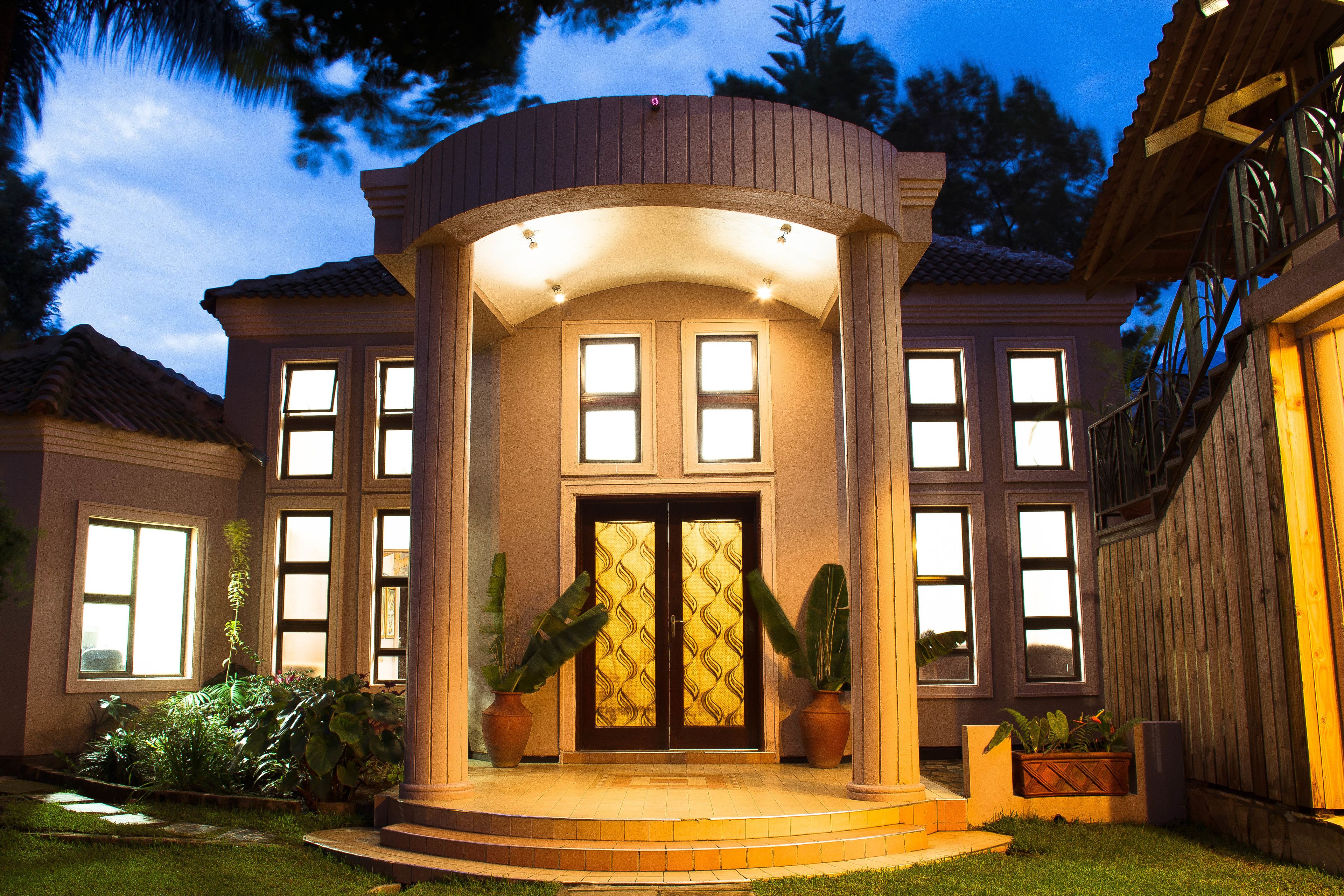 Entrada de la propiedad