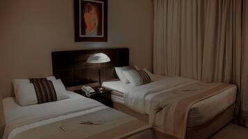 Egyptian cotton sheets, premium bedding, in-room safe