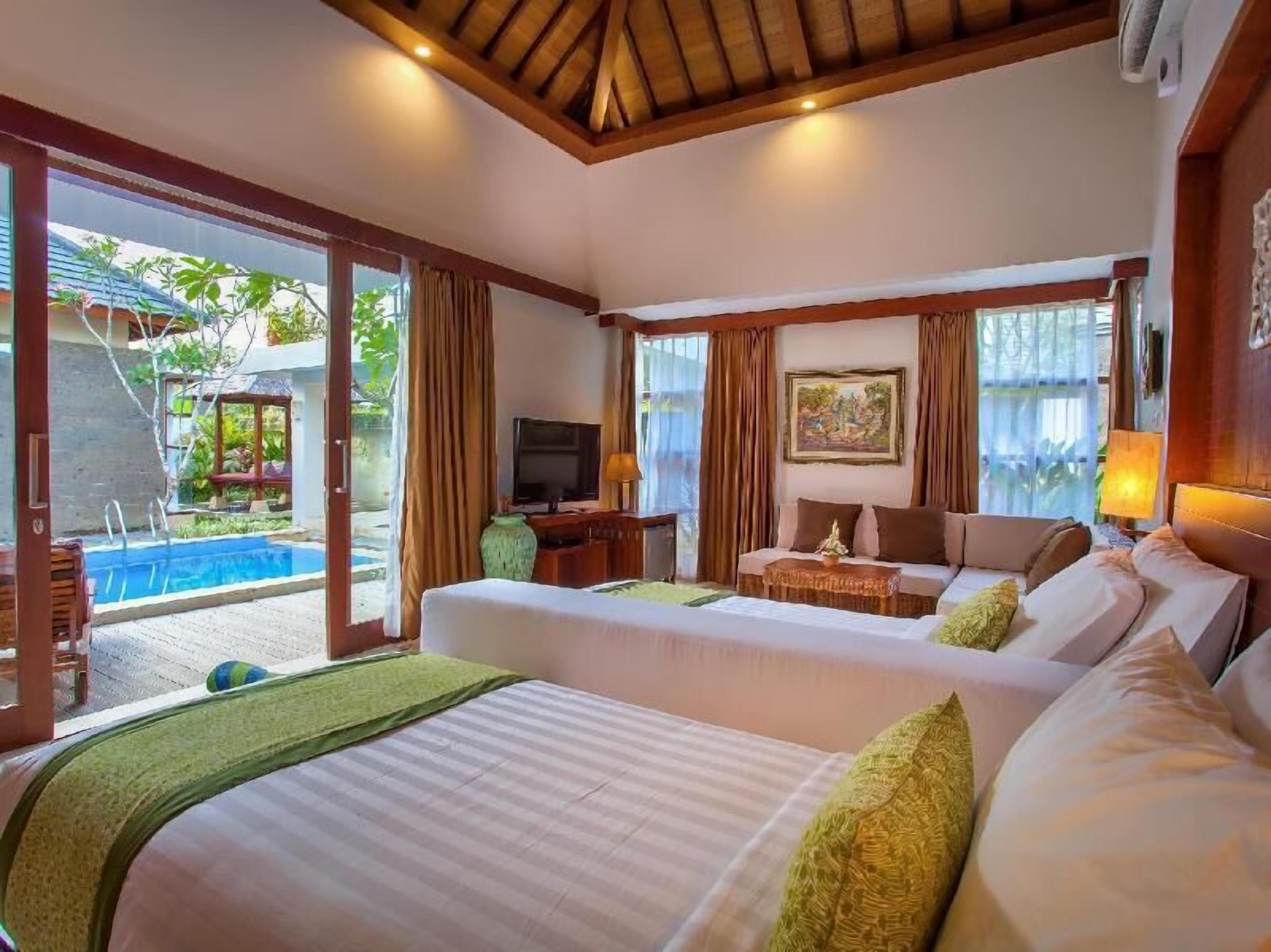 Select-Comfort-Betten, Minibar, Zimmersafe, individuell dekoriert