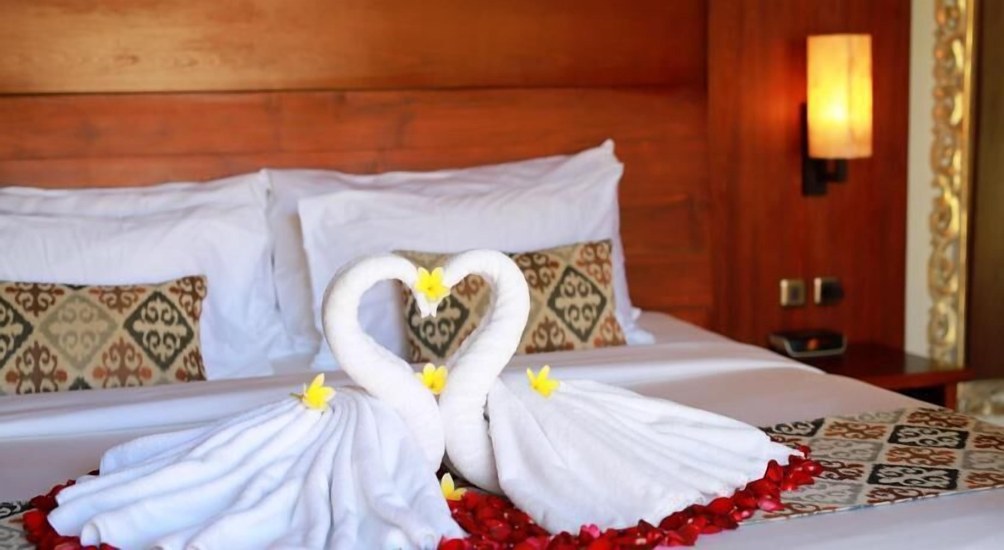 Nệm Select Comfort, minibar, két bảo mật tại phòng, trang trí khác biệt 