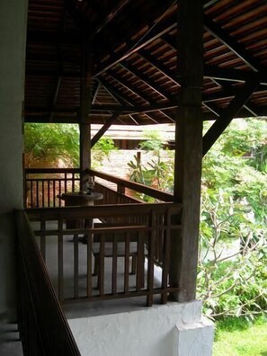 Balcony - Baan Gong Kham (Chiang Mai)