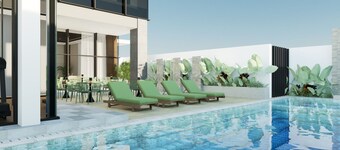 Seda Abreeza - Newly Renovated