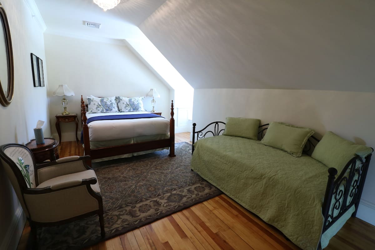 Premium bedding, down duvets, laptop workspace, blackout curtains