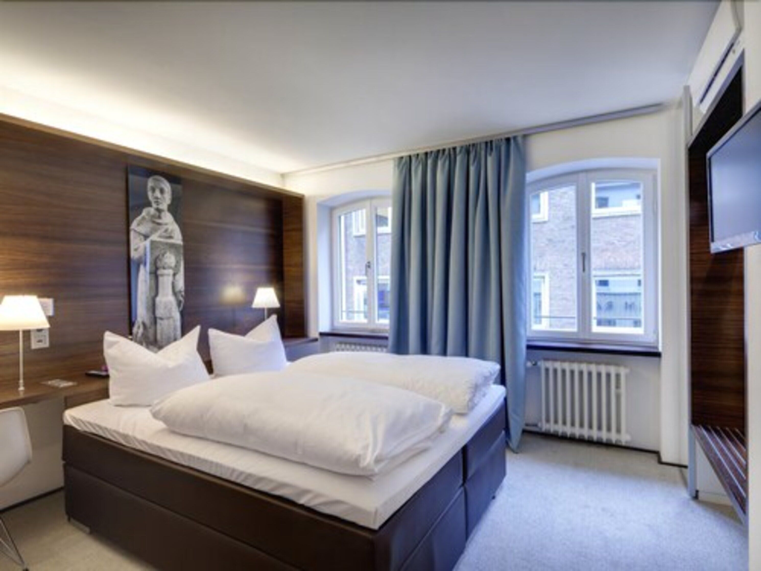 standard double room | 1 bedroom, premium bedding, down duvets, in-room safe