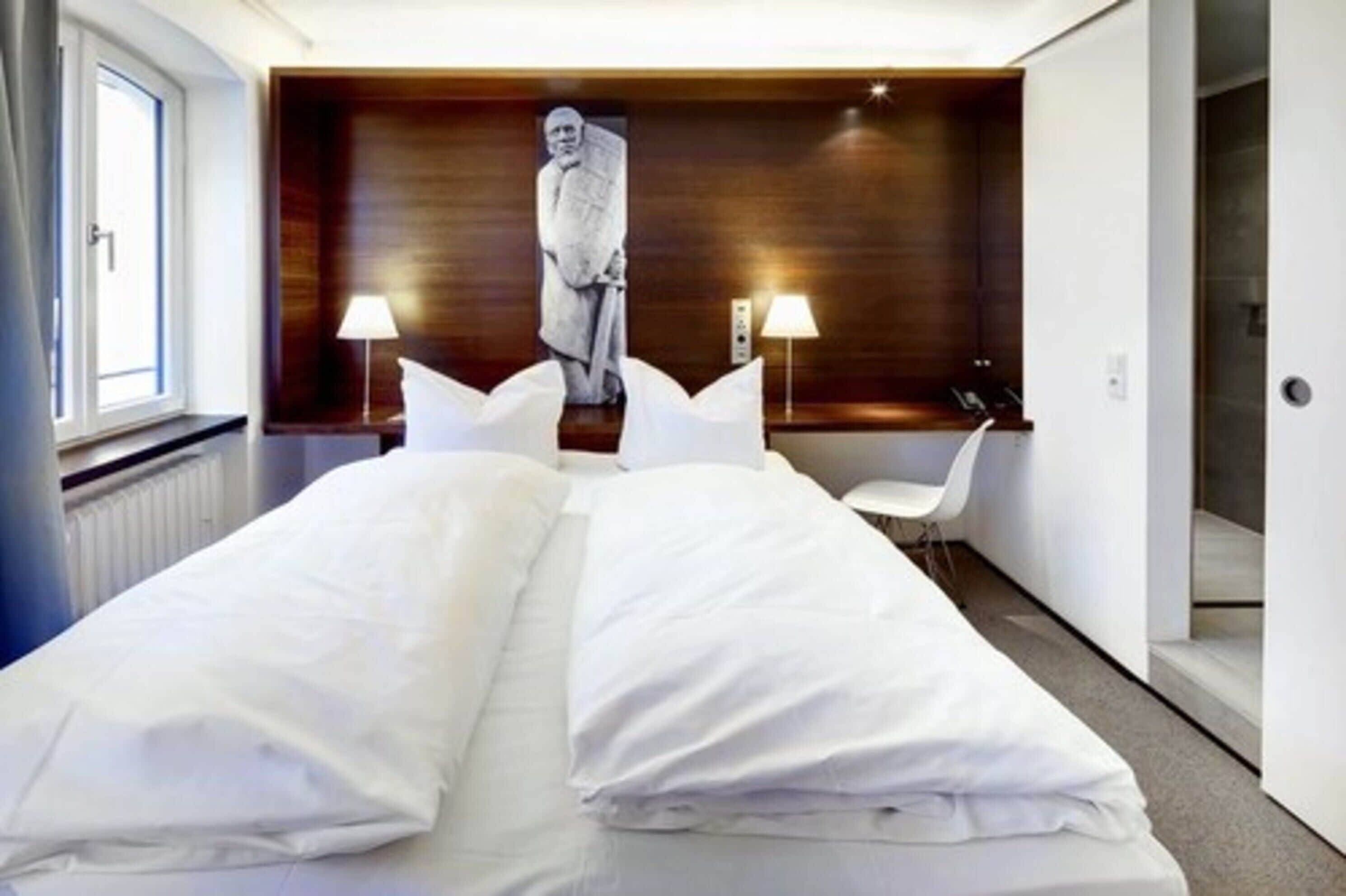 standard double room | 1 bedroom, premium bedding, down duvets, in-room safe