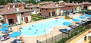 Outdoor pool, pool umbrellas, pool loungers