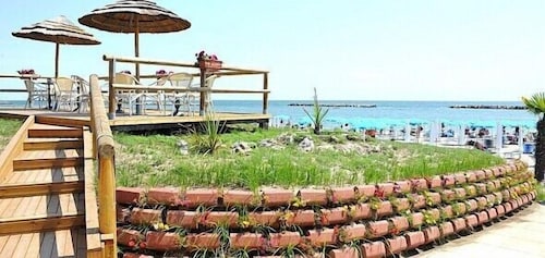 Airone Bianco Residence Village