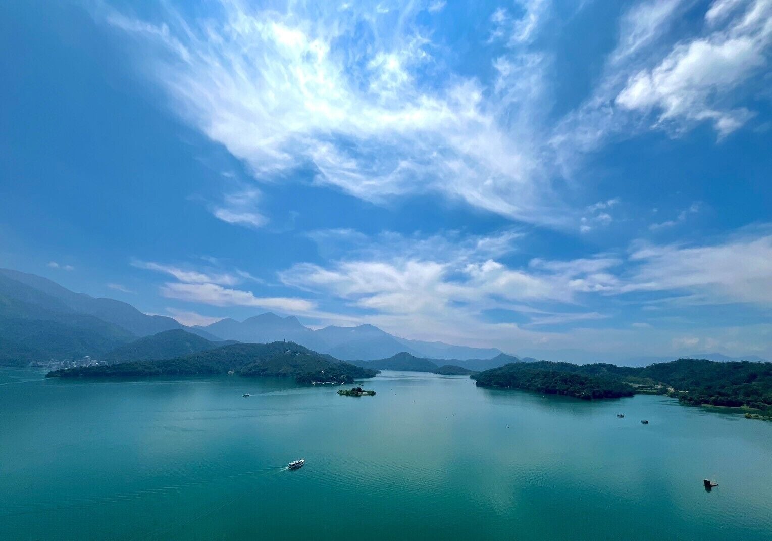 Quang cảnh nhìn từ nơi lưu trú