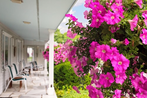 The Palmer House Resort, an Ascend Collection Hotel