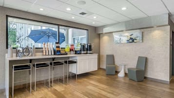 Free daily buffet breakfast