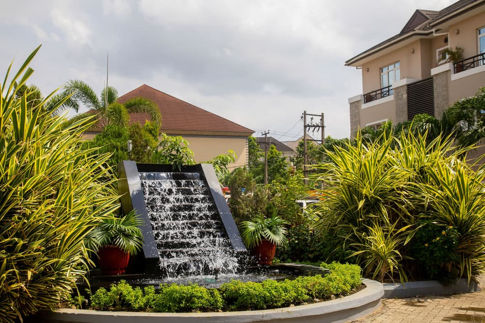 Amber Residence