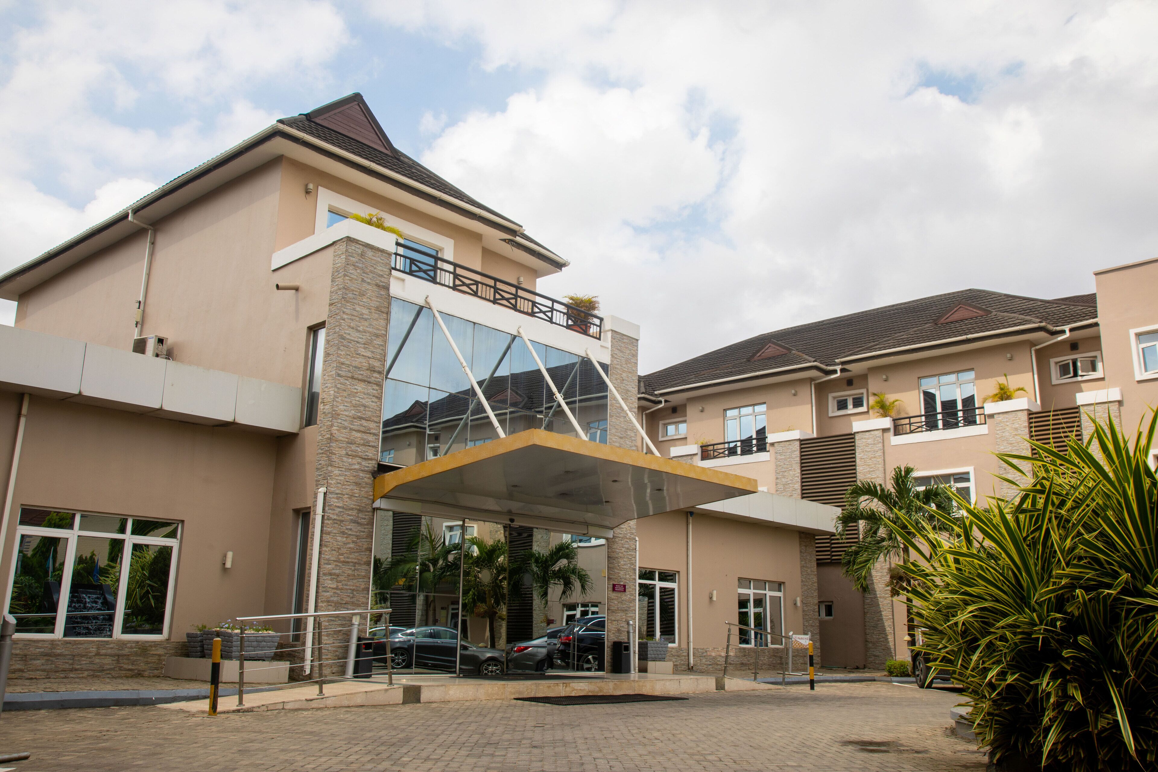 Fachada del alojamiento - Noche