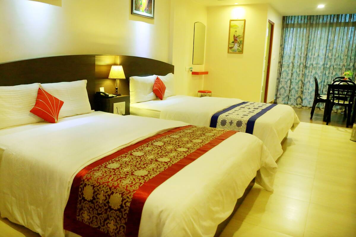 Executive Room