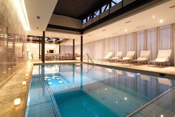 Indoor pool, outdoor pool
