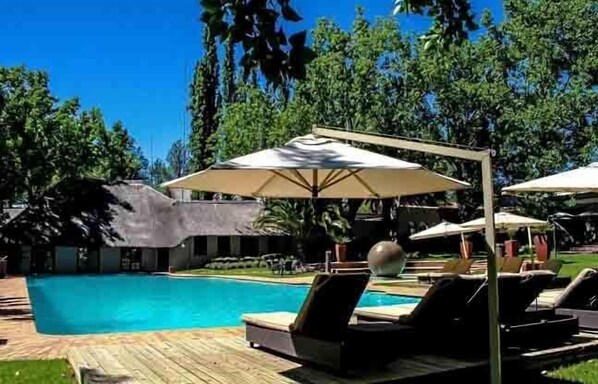 Indoor pool, outdoor pool