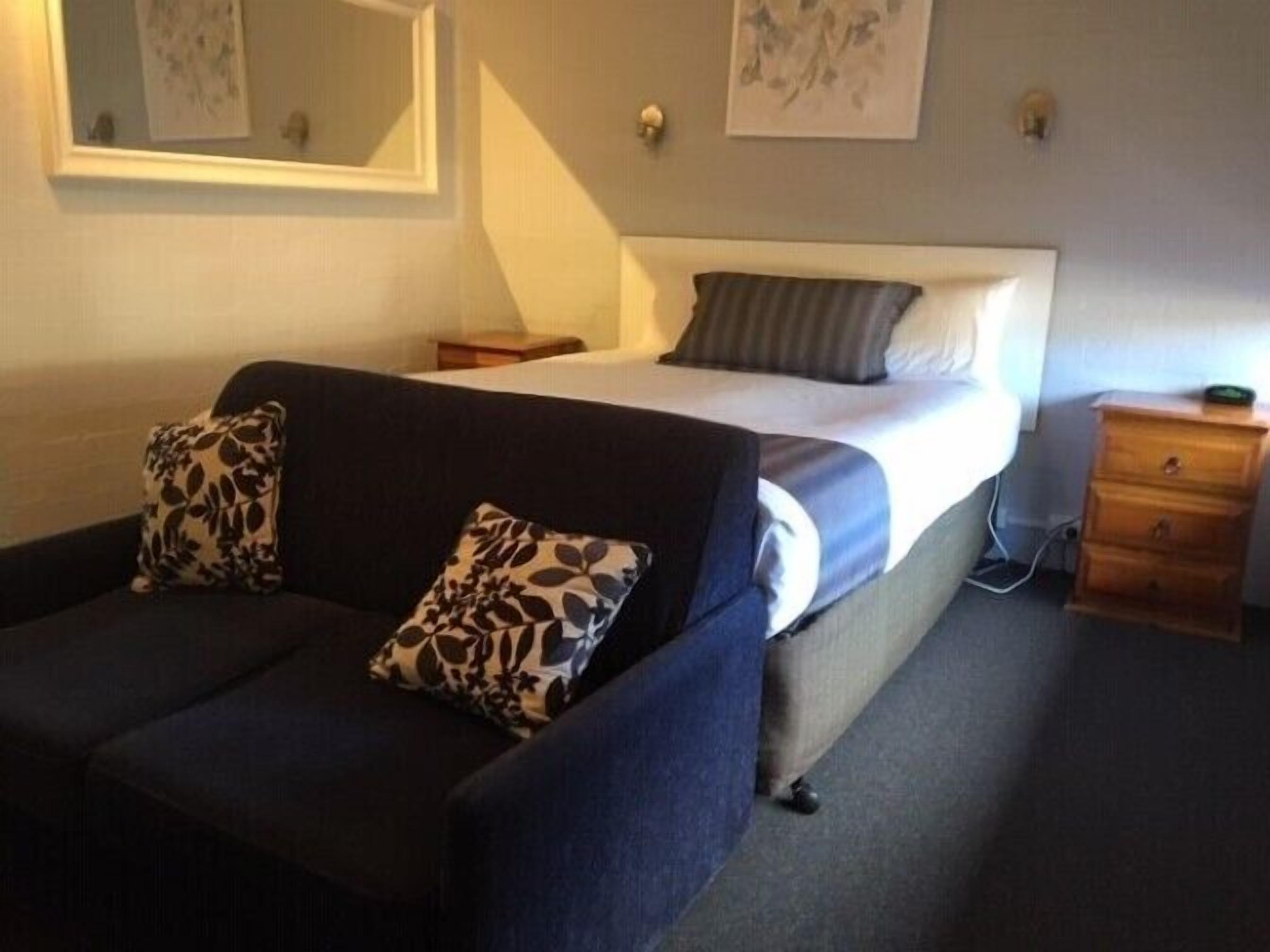 Iron/ironing board, cribs/infant beds, free WiFi, bed sheets