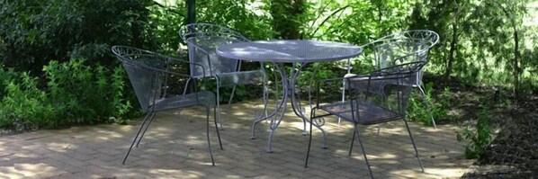 Terrace/patio - Nicholas Royal Motel (Hay)