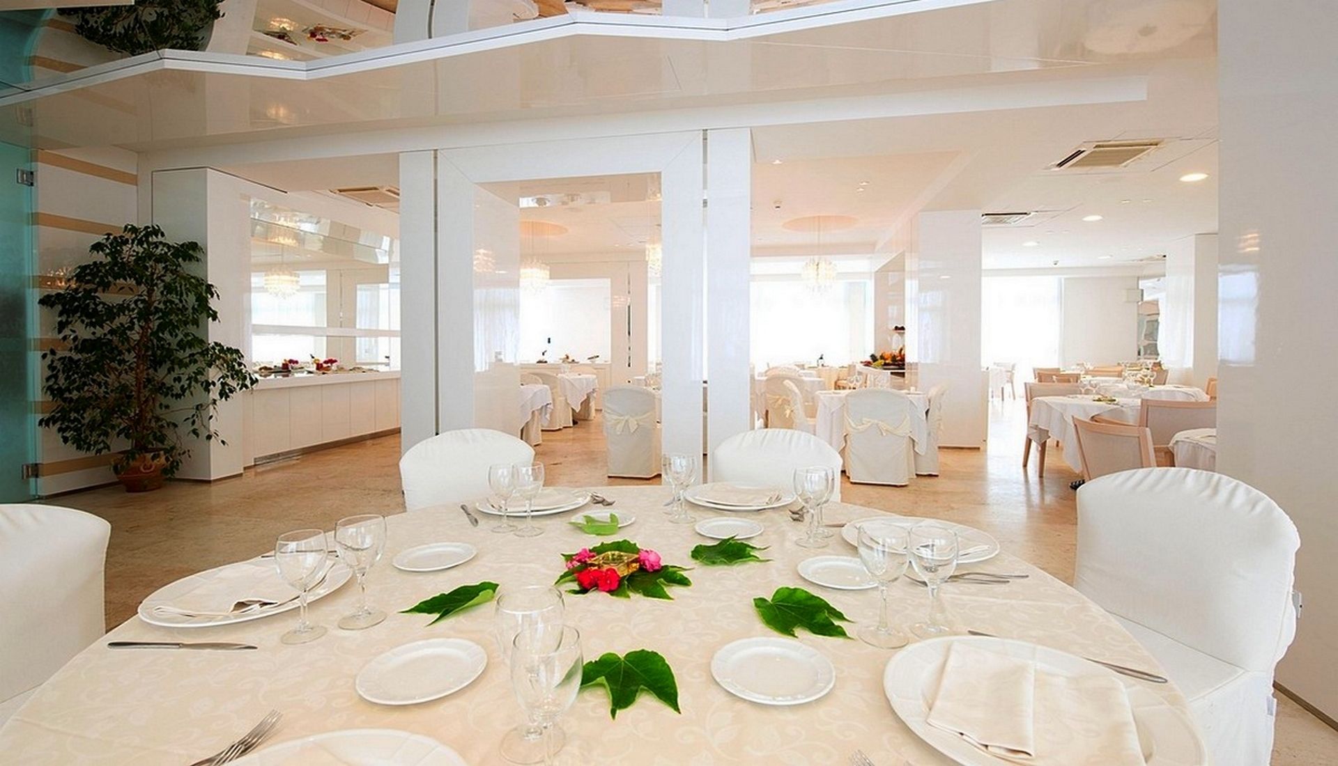 daily continental breakfast (eur 15 per person)