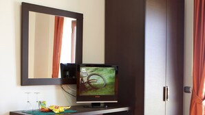 Unclassified image, 4 of 10, button - Nacional B&B (Monforte San Giorgio)