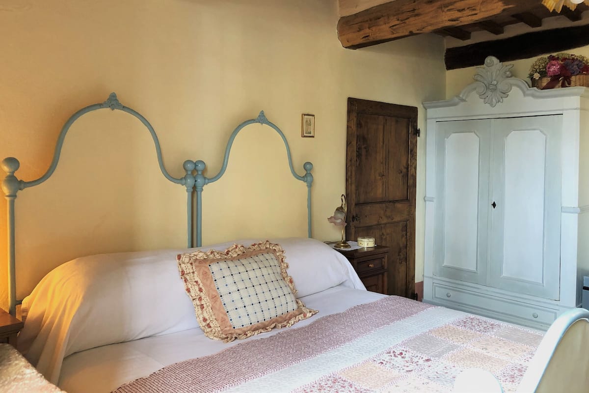 Standard Double Room | 1 bedroom, Frette Italian sheets, premium bedding, down comforters