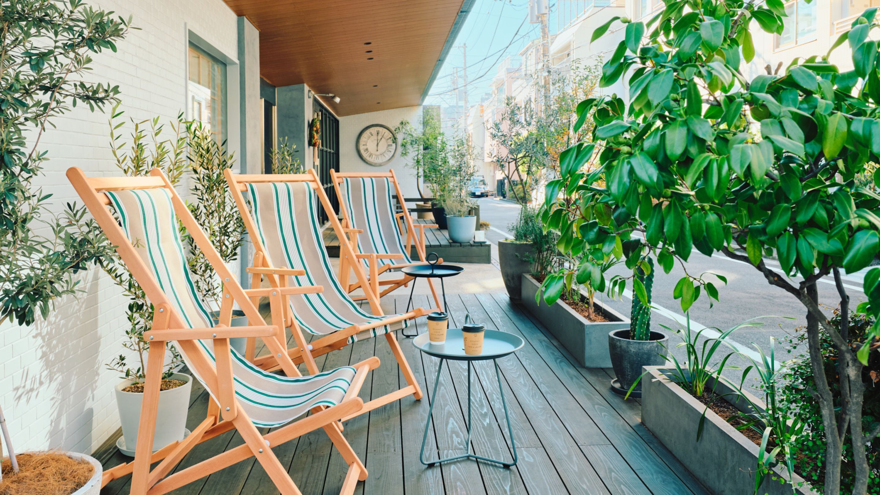 บริเวณภายนอก