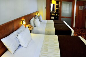 Standard Triple Room, City View