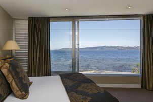 Luxury Apartment, 3 Bedrooms, Lake View, Lakeside | View from room