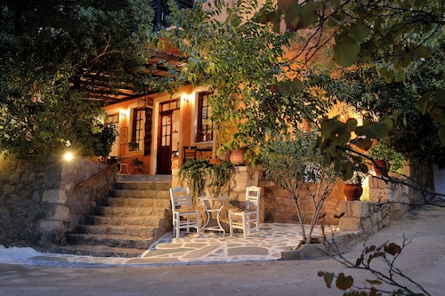 Vagia Traditional Hotel